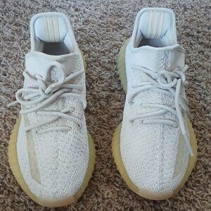 Like New Adidas Yeezy Boost 350 V2 Light GY3438 Shoes US Men 7.5 / Women 8.5